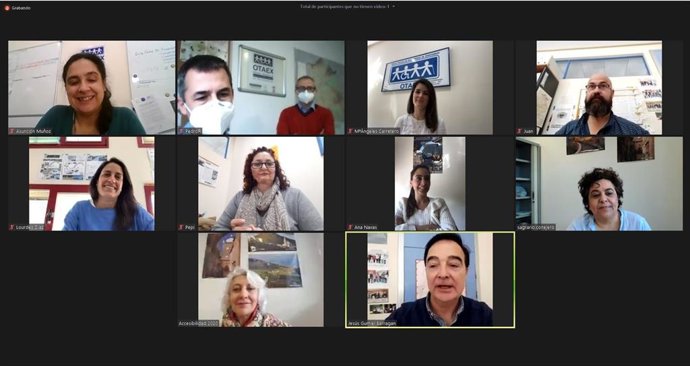 Reunión para la convocatoria de los Premios Otaex 2020