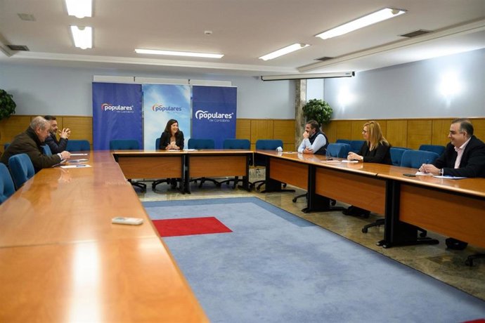 Reunión PP-constructores