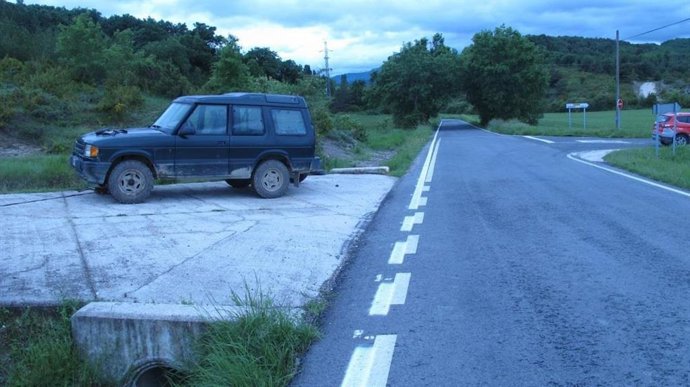 Uno de los vehículos hurtados por el detenido