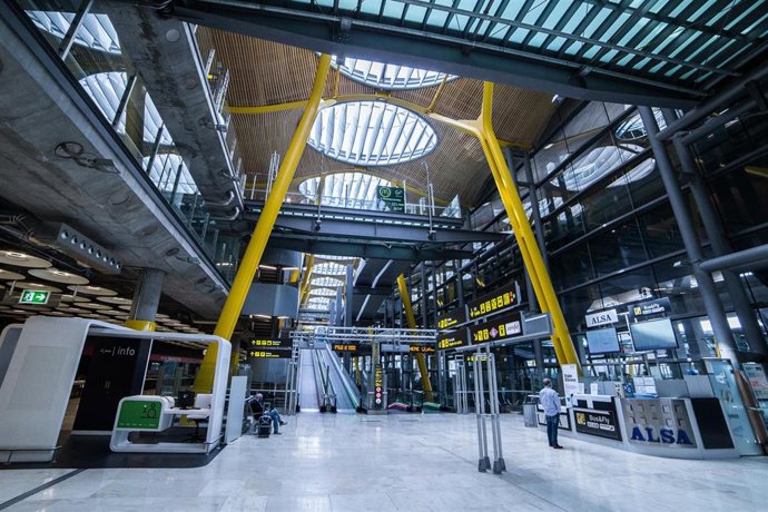 Terminal 4 del Aeropuerto de Madrid-Barajas Adolfo Suárez 
