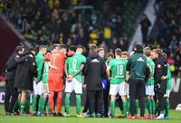 Un jugador del Werder Bremen, dos semanas en cuarentena por el positivo de "una persona cercana"