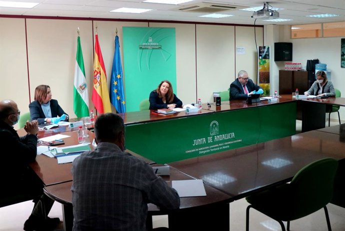 Coronavirus.-Crespo traslada al sector agrícola el plan de refinanciación de deu