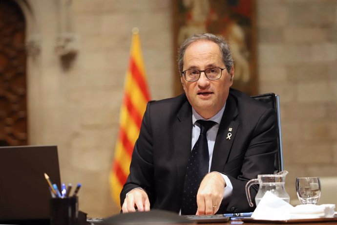 El presidente de la Generalitat, Quim Torra, durante la novena reunión de presidentes autonómicos con el presidente del Gobierno, Pedro Sánchez, por el coronavirus. A 10 de abril de 2020.