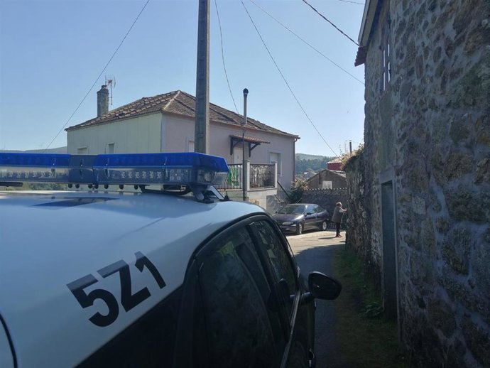 Casa en la que se ha atrincherado un varón con una escopeta en Vilagarcía de Arousa.