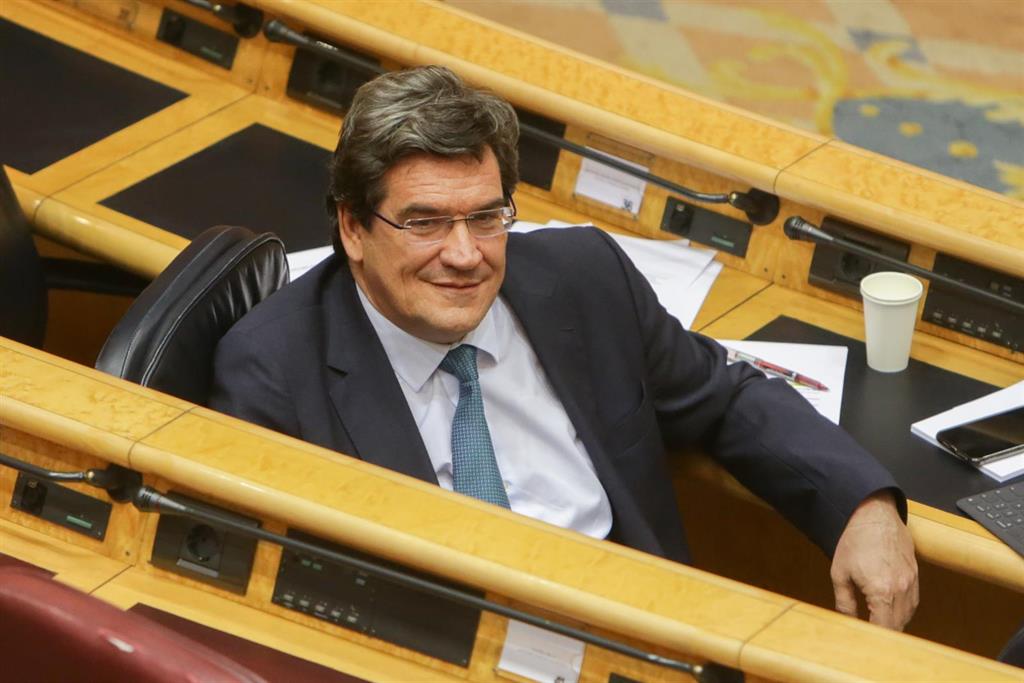 Escrivá garantiza que no bajará las pensiones y estudia cómo prorrogar la prestación para autónomos 1