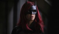 Batwoman cierra su temporada 1 con un giro radical sobre Bruce Wayne