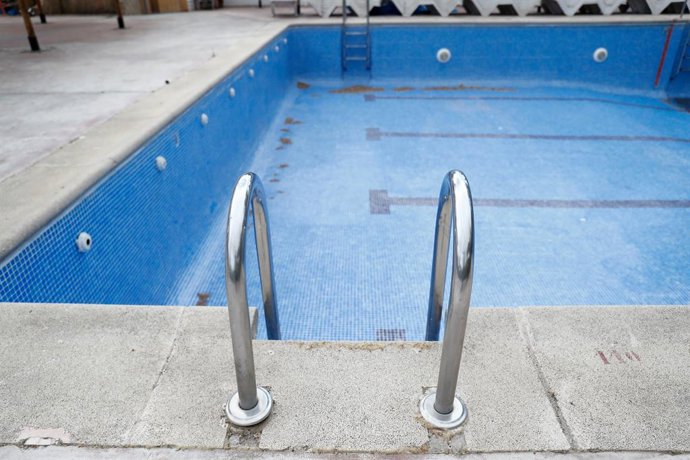 Piscina tancada pel coronavirus