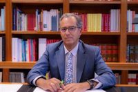 Ossorio asegura que "ayuntamientos socialistas" se oponen al reparto de menús escolares en sus colegios