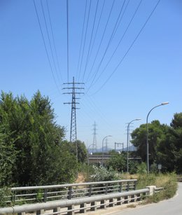 Un tramo de la red eléctrica ya soterrada