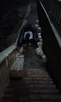 La Guardia Civil aborta un cruce del Estrecho con 30 inmigrantes irregulares confinados en Ceuta