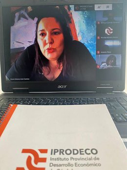 La presidenta de Iprodeco, Dolores Amo, en el encuentro telemático con las denominaciones de origen