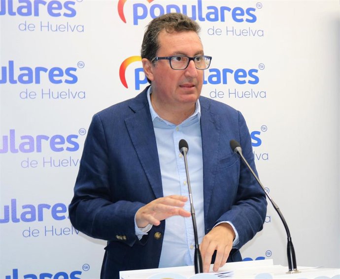 El presidente del PP onubense, Manuel Andrés González.
