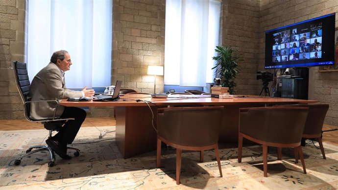 El presidente de la Generalitat, Quim Torra, este lunes en una reunión con el sector digital