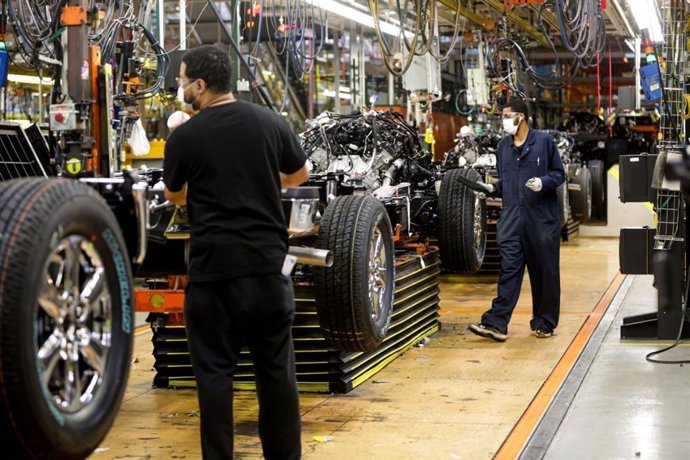 Economía/Motor.- Ford reanuda sus operaciones en Estados Unidos tras el parón de