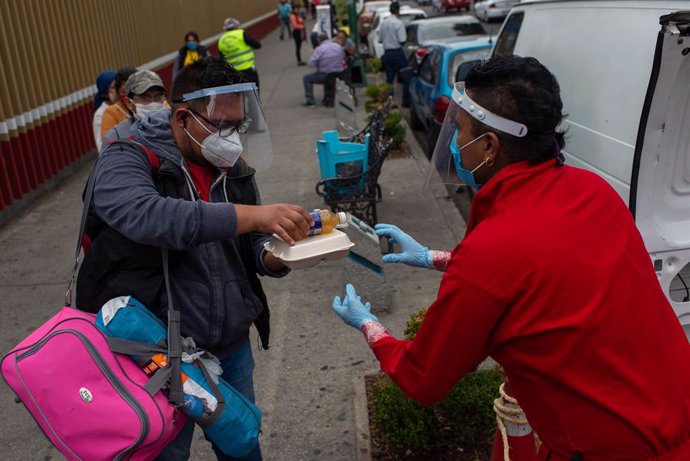 Coronavirus.- México supera el umbral de los 50.000 casos de coronavirus al regi