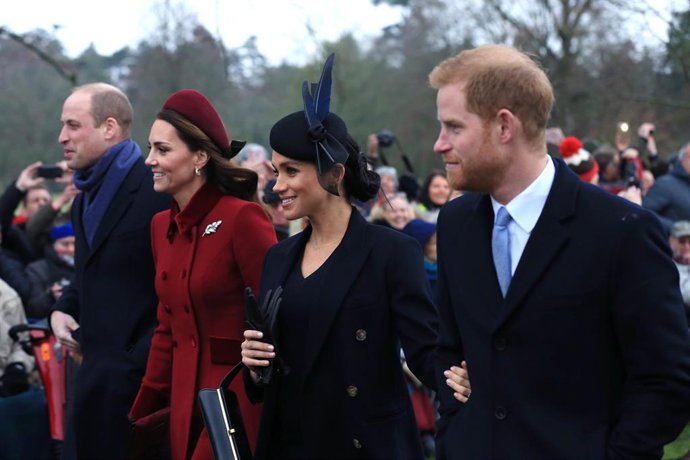 Los príncipes Harry y William defienden su relación tras la polémica