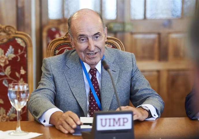 Miquel Roca, abogado, en la UIMP