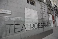 Sanitarios que han luchado contra el virus accederán gratis a obras teatrales de centros municipales
