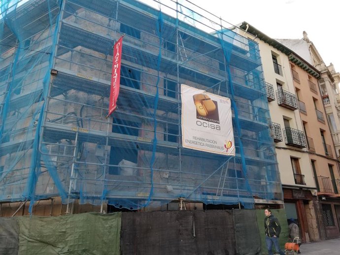 El Ayuntamiento de Logroño ha aportado este año un total de 1,35 millones de euros para en torno a un centenar de ayudas a la rehabilitación, que han derivado en una inversión privada inducida superior a los 4 millones de euros
