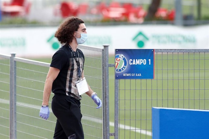 Marc Cucurella a su llegada a las instalaciones del Getafe para pasar las pruebas médicas