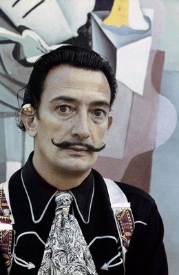 Salvador Dalí, 1949. Ricardo Sans Condeminas  Fundació Galla-Salvador Dalí. Drets d'imatge de Salvador Dalí reservats. Fundació Galla-Salvador Dalí, Figueres, 2020