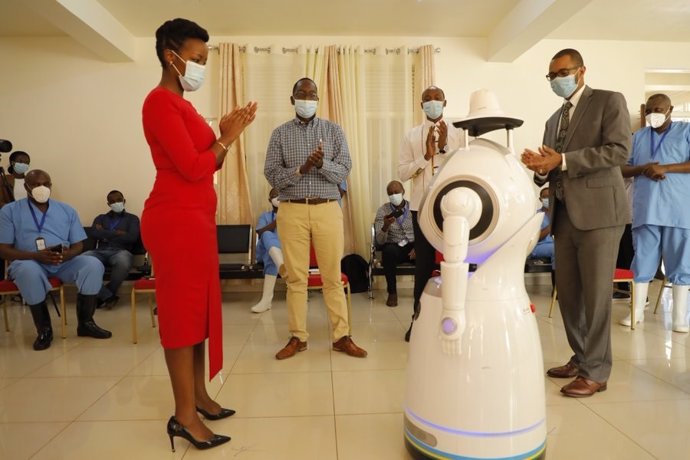 Uno de los robots que usará Ruanda para tareas de vigilancia y atención a pacientes de coronavirus