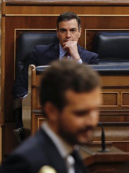 El presidente del Gobierno, Pedro Sánchez, asiste este miércoles al debate de la quinta prórroga del estado de alarma en el Congreso de los Diputados, en Madrid (España), a 20 de mayo de 2020.