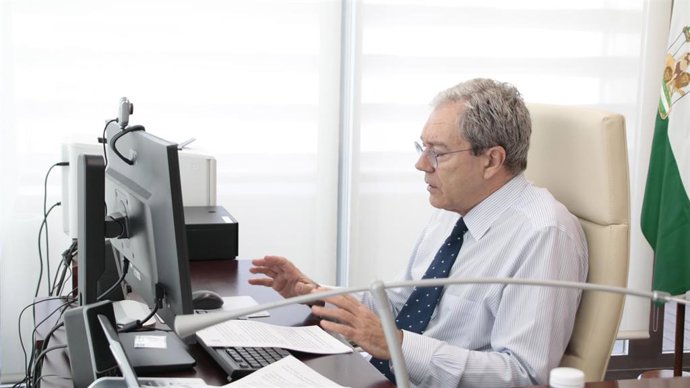 El consejero de Economía, Conocimiento, Empresas y Universidad de la Junta de Andalucía, Rogelio Velasco.