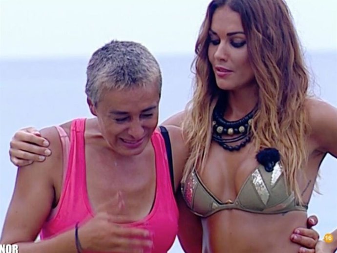 Ana María Aldón y Lara González en 'Supervivientes'
