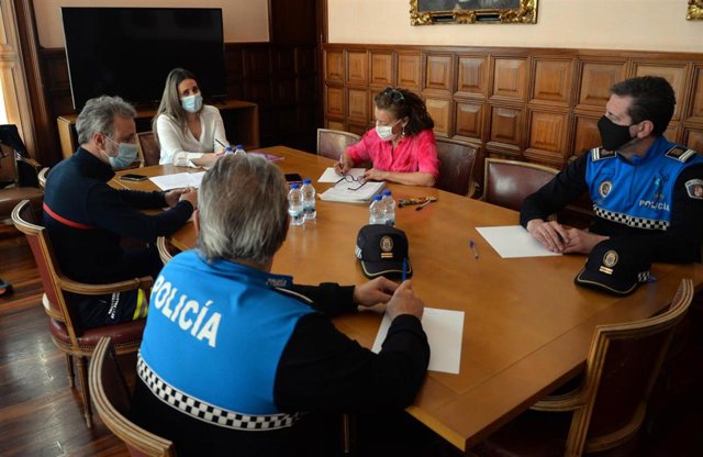 Reunión de la Mesa de Seguridad COVID-19 de Palencia.