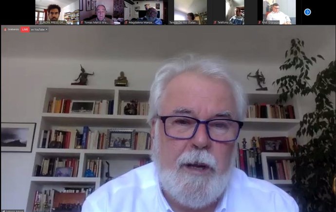 El director del Festival Internacional de Música y Danza de Granada, Antonio Moral, en rueda de prensa telemática