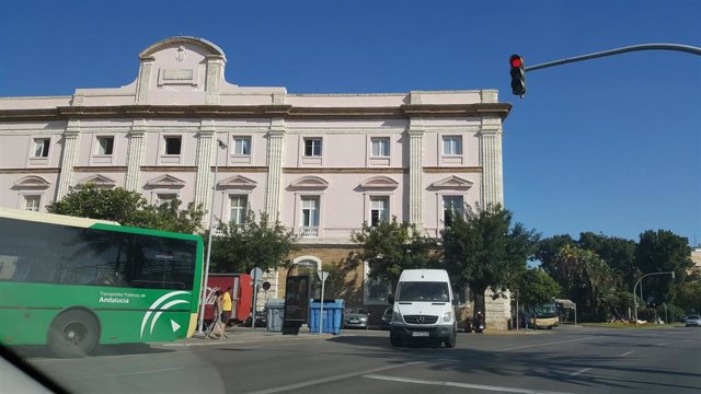 El edificio de Diputación de Cádiz