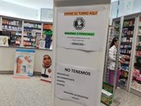 El 75% de los farmacéuticos de Baleares ha atendido a pacientes con síntomas compatibles con el COVID-19
