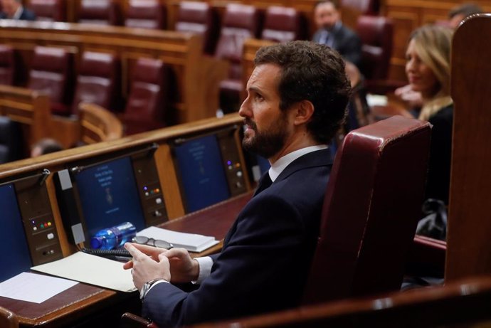 El líder del PP, Pablo Casado, durante una sesión de control al Ejecutivo celebrada en el Congreso. En Madrid (España), a 22 de abril de 2020.