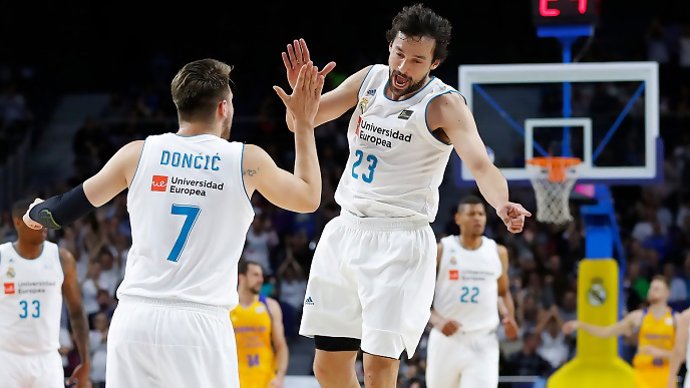 Sergio Llull y Luka Doncic durante su etapa juntos