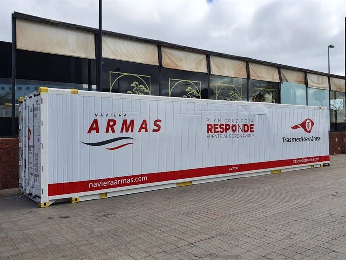 Contenedor cedido por Naviera Armas Trasmediterránea a Cruz Roja para el transporte y almacenaje de productos alimentarios perecederos