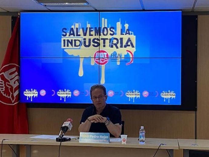 El secretario general de UGT-FICA, Pedro Hojas