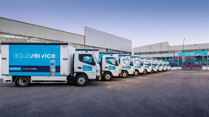 Aquaservice dispone de la mayor flota de vehículos de reparto híbridos de España.
