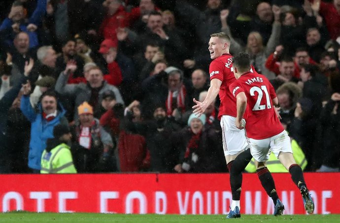 Scott McTominay celebrate su gol ante el Manchester City en la Premier League 2019-2020
