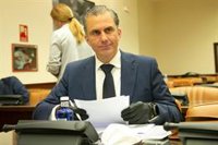 Ortega Smith llama a "sacar cacerolas, salir a la calle con la bandera" y defender la "libertad" ante "hordas comunistas