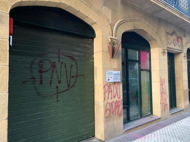 Atacado el batzoki de la Parta Vieja de San Sebastián