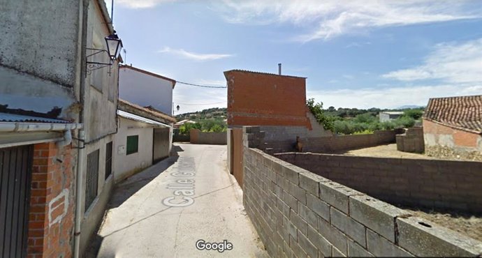 Calle Guisando de Navalcán.