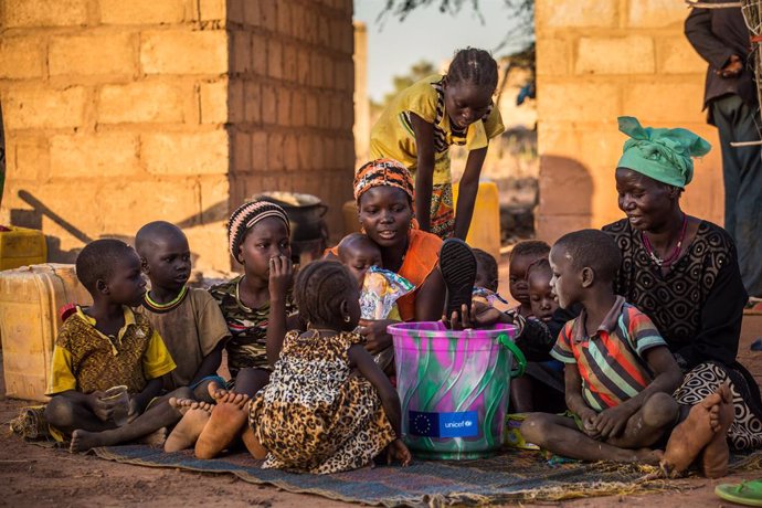 Sahel.- Las necesidades de los niños en el Sahel se multiplican mientras la COVI