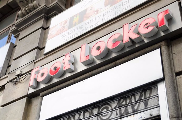 EEUU.- Foot Locker entra en pérdidas en su primer trimestre tras una caída del 4