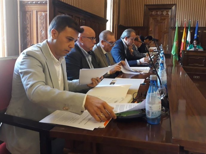 El diputado provincial de Cs Ildefonso Ruiz, en una foto de archivo en el Pleno de la Diputación de Jaén.