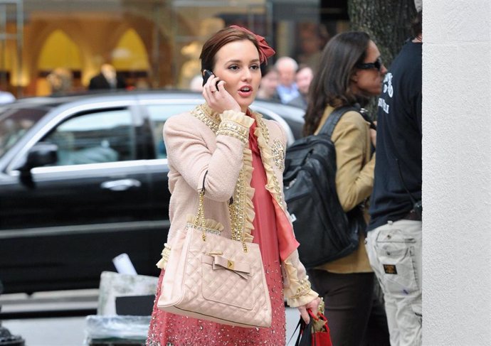 Actress Leighton Meester on the set of "Gossip Girl" outside Milly Madison Avenue