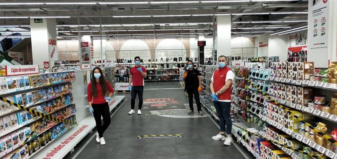 Economía.-Productos para teletrabajo y electrodomésticos, lo más demandado en la