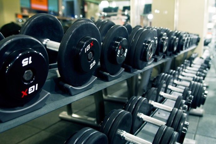 Imagen de un gimnasio municipal 