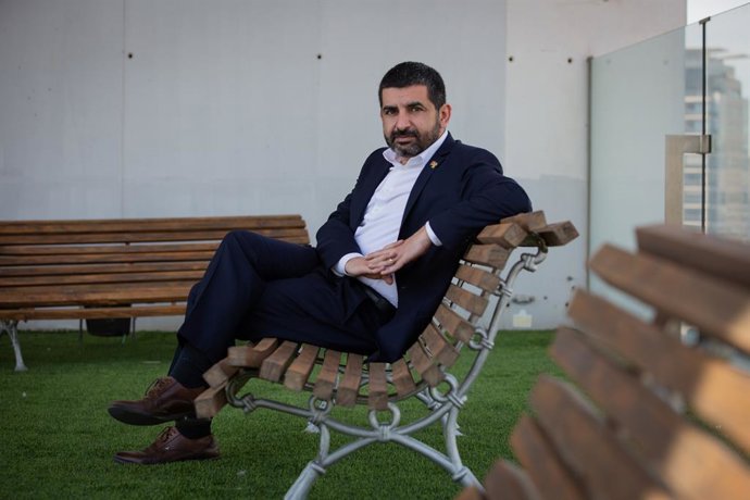 El conseller de Treball, Assumptes Socials i Famílies de la Generalitat de Catalunya, Chakir  El Homrani, després d'una entrevista d'Europa Press