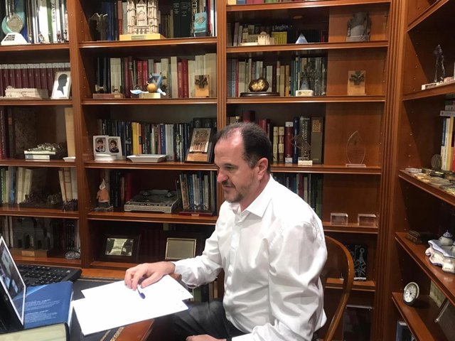 El candidato de PP+Cs, Carlos Iturgaiz